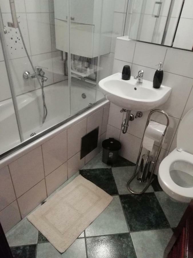 Apartman Stonewood West ซาเกร็บ ภายนอก รูปภาพ